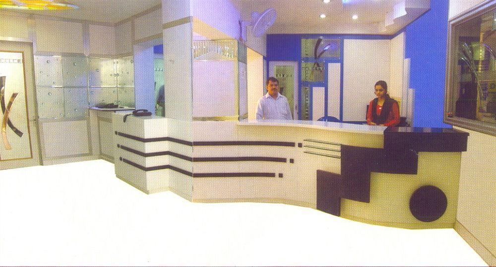 Hotel Kwality Nové Dillí Exteriér fotografie